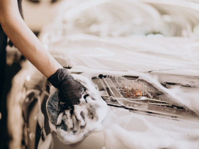 Car wash detailing station